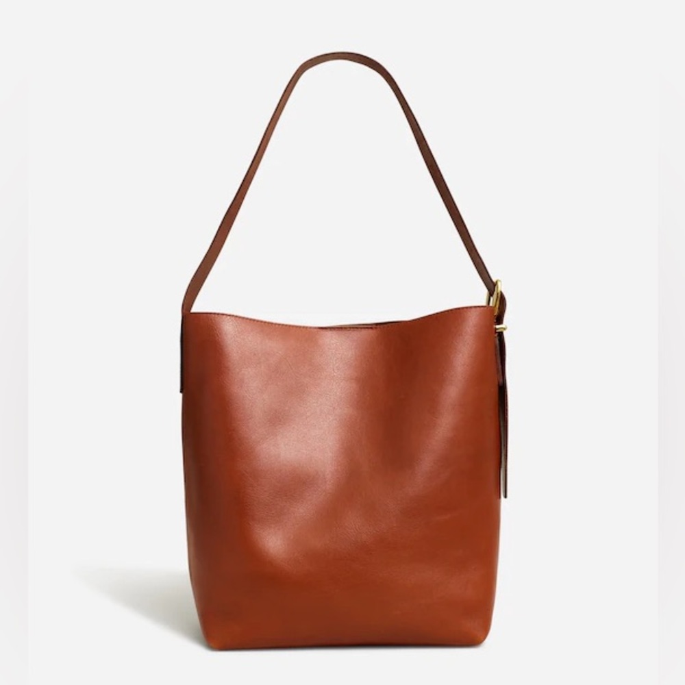 Madewell Essential Bucket Tote in Warm Cinnamon